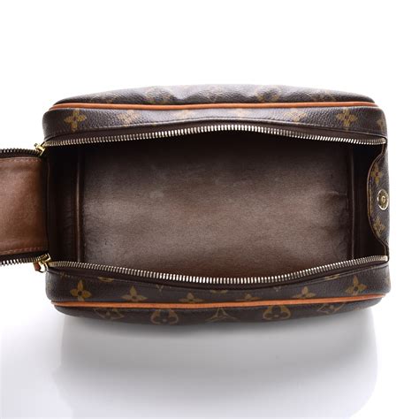 lv toiletry bag sizes|louis vuitton men's toiletry bag.